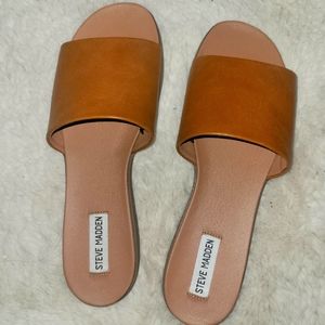 Steve Madden Cognac Sandles